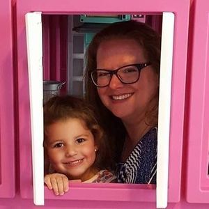 Meet your Posher, Pam